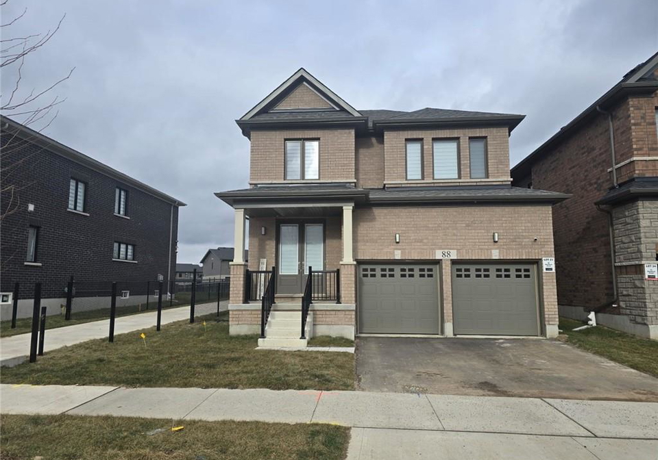 88-blacklock-street-cambridge-ontario-40750780
