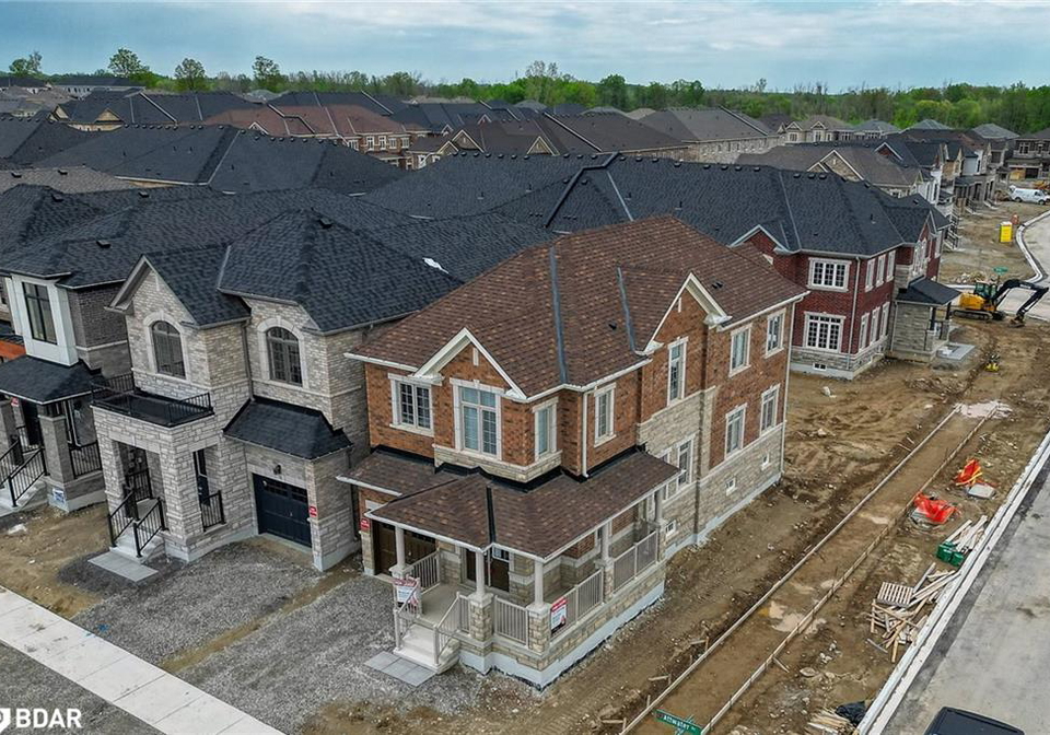 34-attwater-drive-cambridge-ontario-40750825