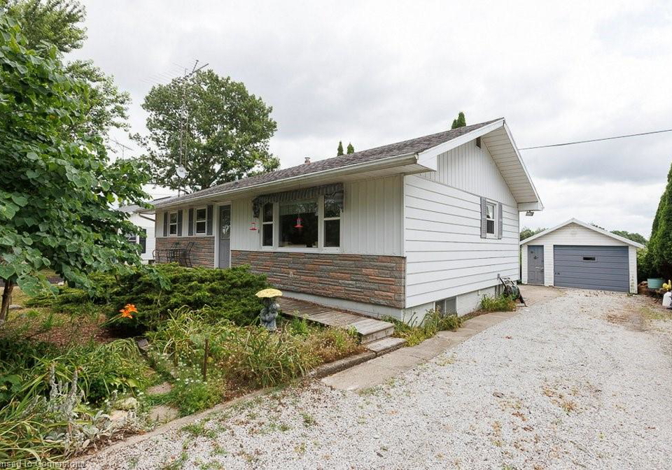 9172-talbot-trail-blenheim-ontario-40750855