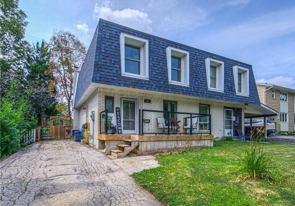 30-pepperwood-crescent-kitchener-ontario-40750867