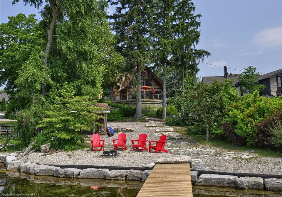 6-lake-avenue-e-puslinch-ontario-40751080