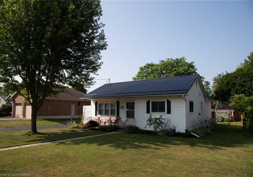 831-main-street-port-dover-ontario-40751142