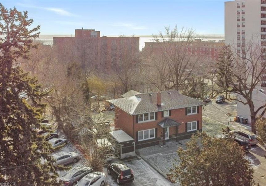 2134-harris-crescent-burlington-ontario-40751284
