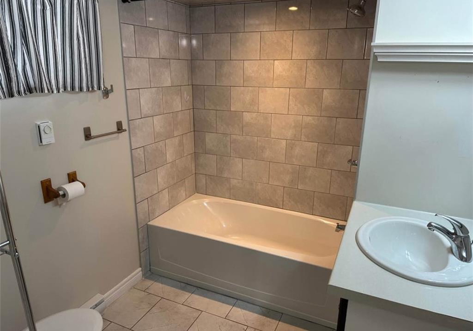 206-dixon-street-kitchener-ontario-40751342
