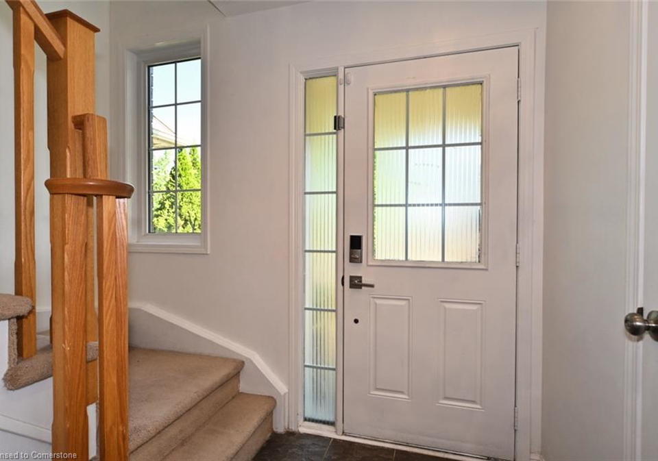 42-manhattan-circle-cambridge-ontario-40751356