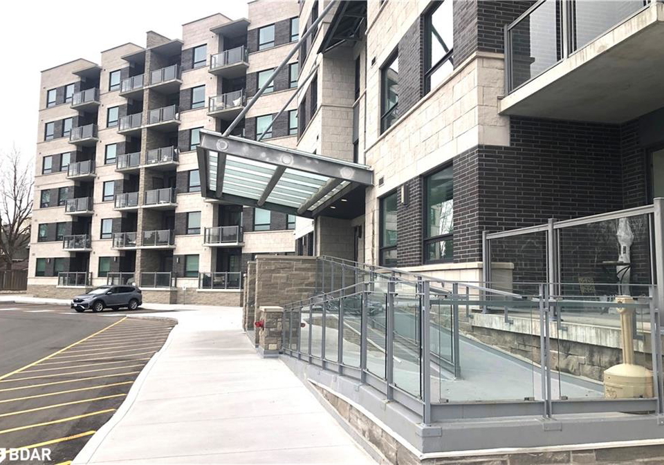 383-main-street-e-milton-ontario-40751359