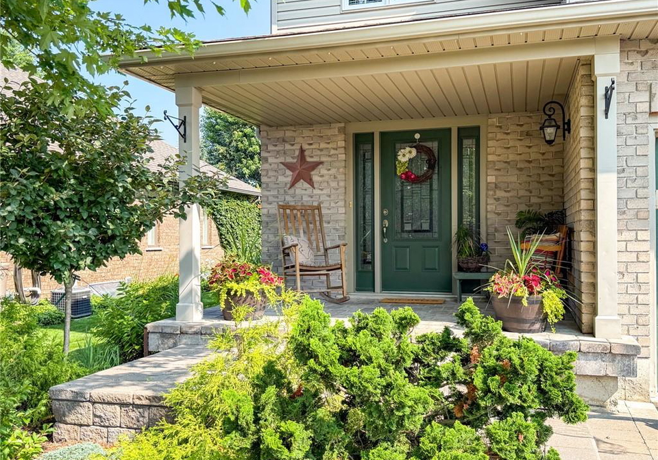 19-coulas-crescent-waterford-ontario-40751393