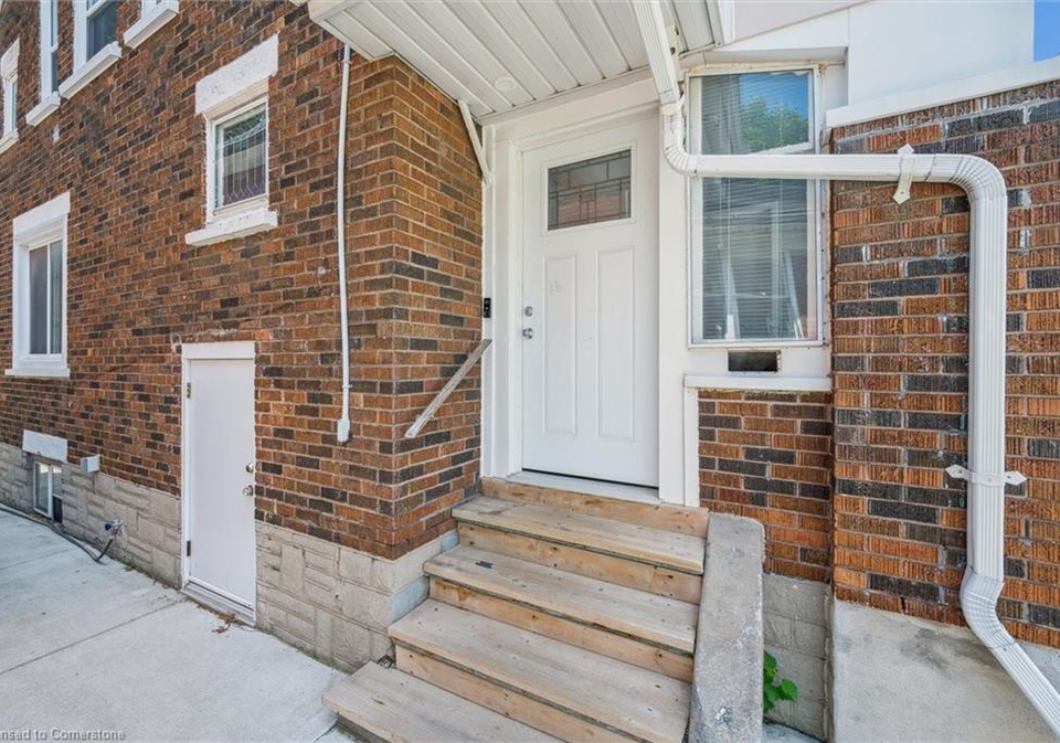147-shanley-street-kitchener-ontario-40751523