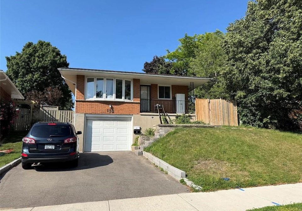 132-briar-knoll-drive-kitchener-ontario-40751556