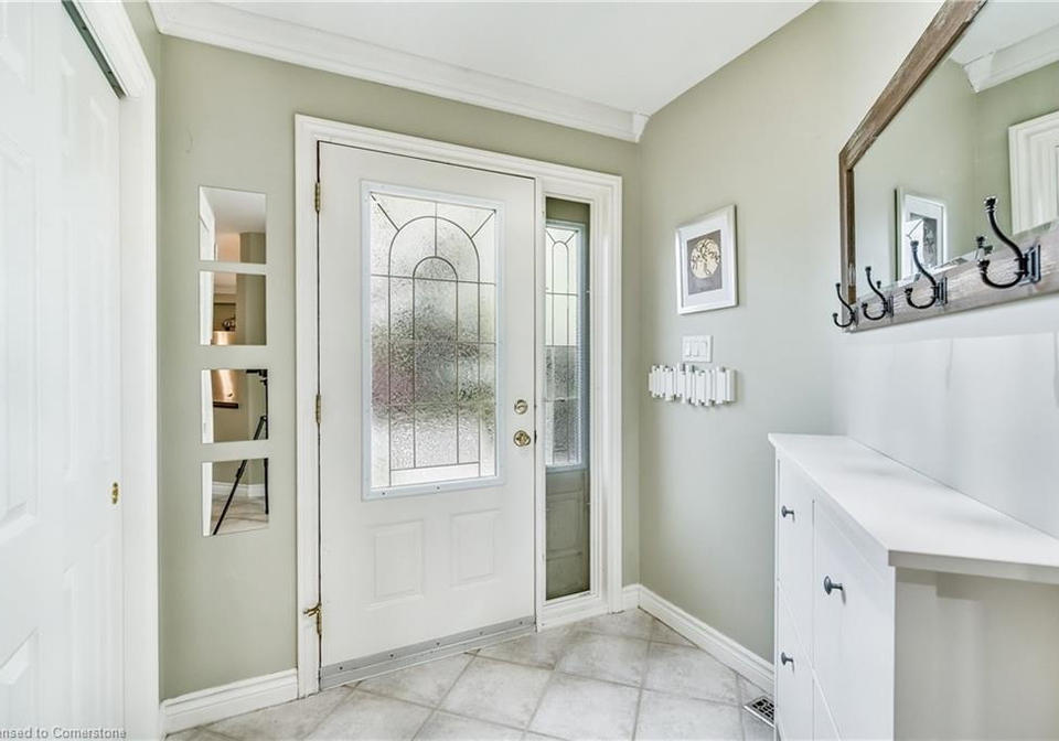 1310-sycamore-drive-burlington-ontario-40751567