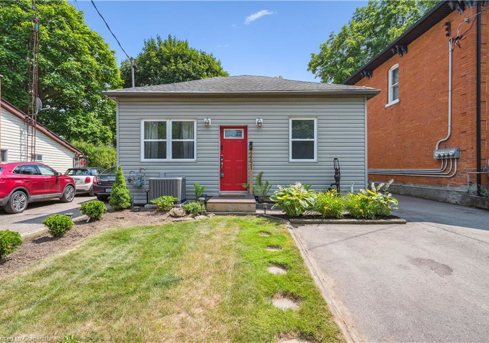 241-8-highway-dundas-ontario-40751653