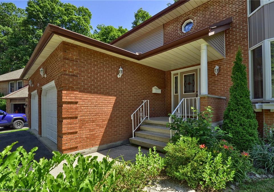 47-stoke-court-kitchener-ontario-40751695