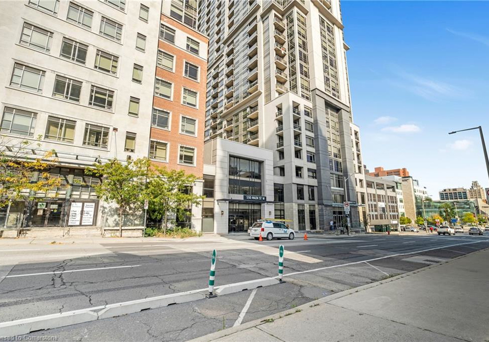 150-main-street-w-hamilton-ontario-40751745