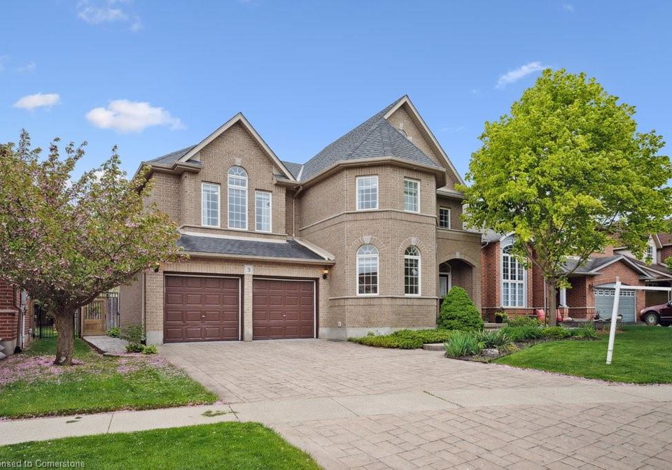 3-kestrel-street-kitchener-ontario-40751795