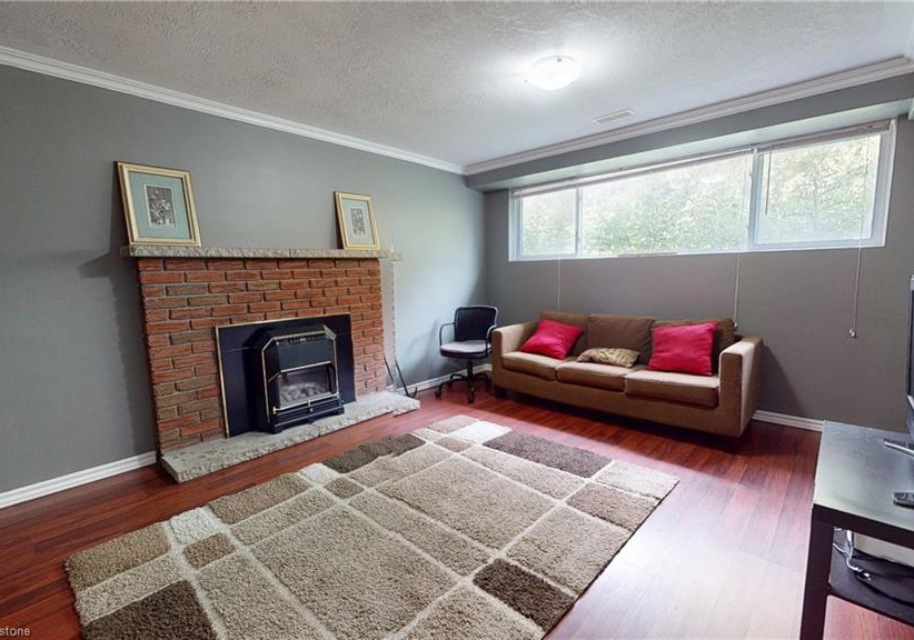 442-blythwood-place-waterloo-ontario-40751816