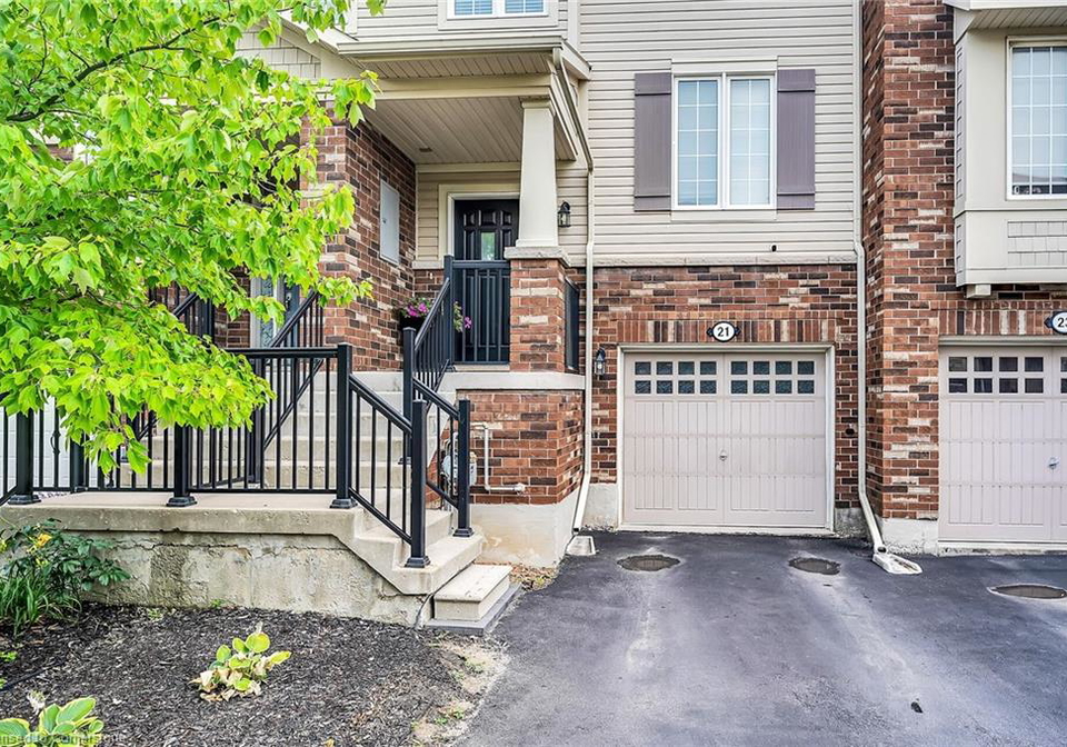 21-hepworth-crescent-hamilton-ontario-40751878