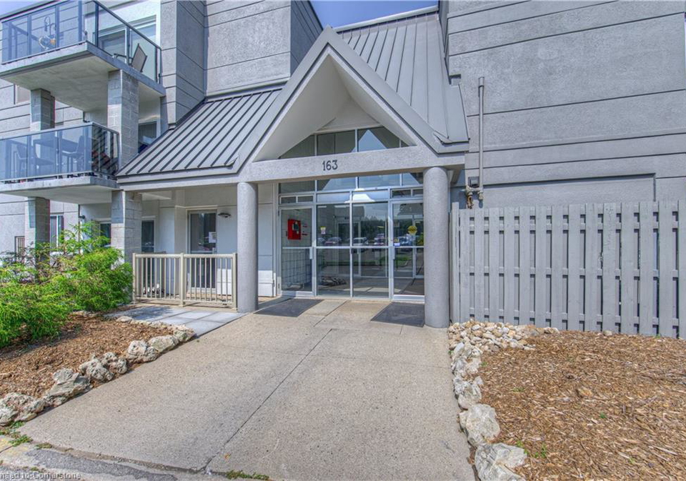 163-ferguson-drive-woodstock-ontario-40751994