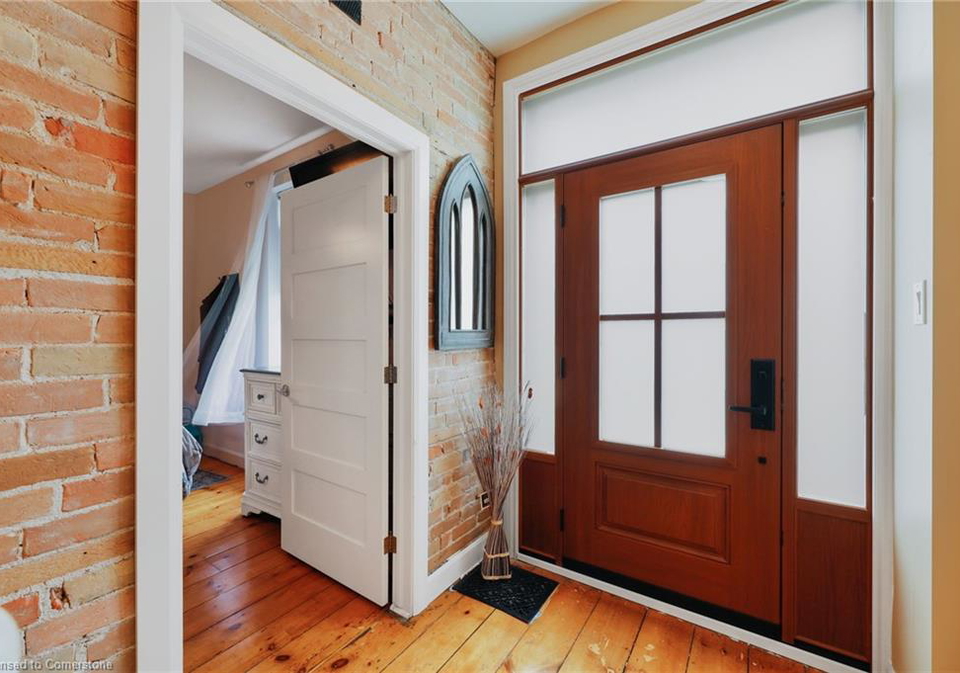 110-huron-street-embro-ontario-40752042