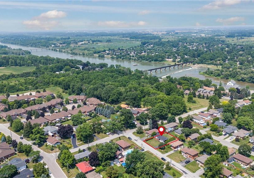 102-pauline-street-caledonia-ontario-40752074
