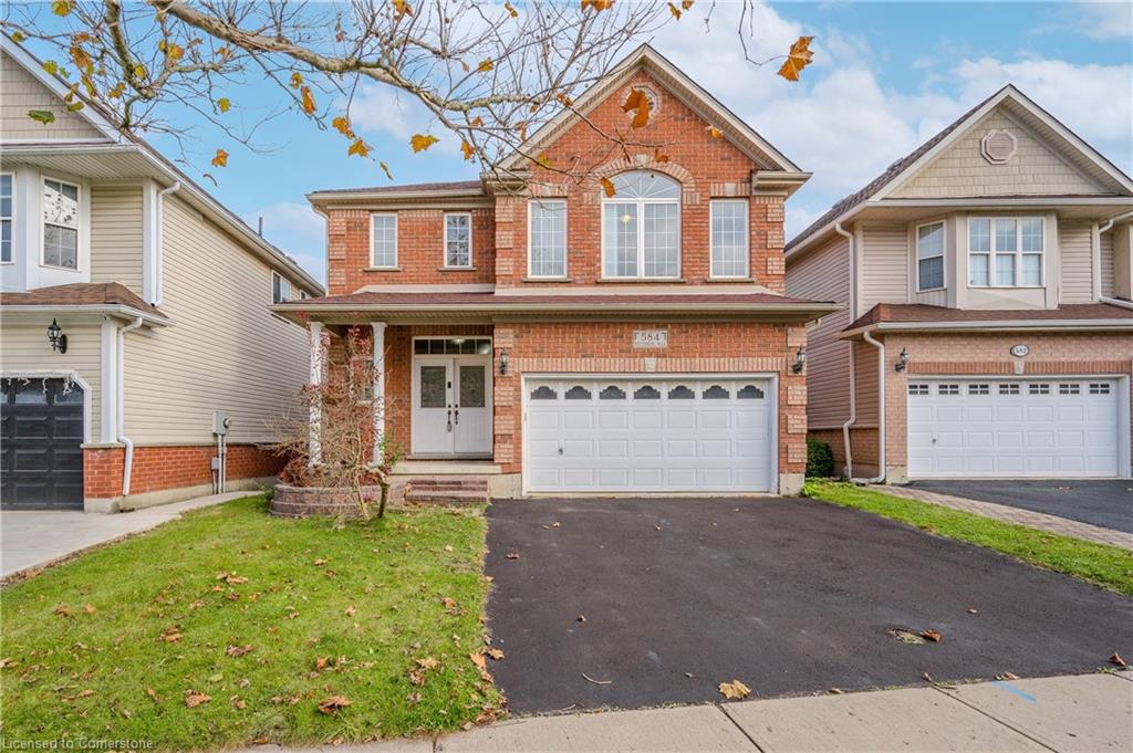 584-winterburg-walk-waterloo-ontario-40752135