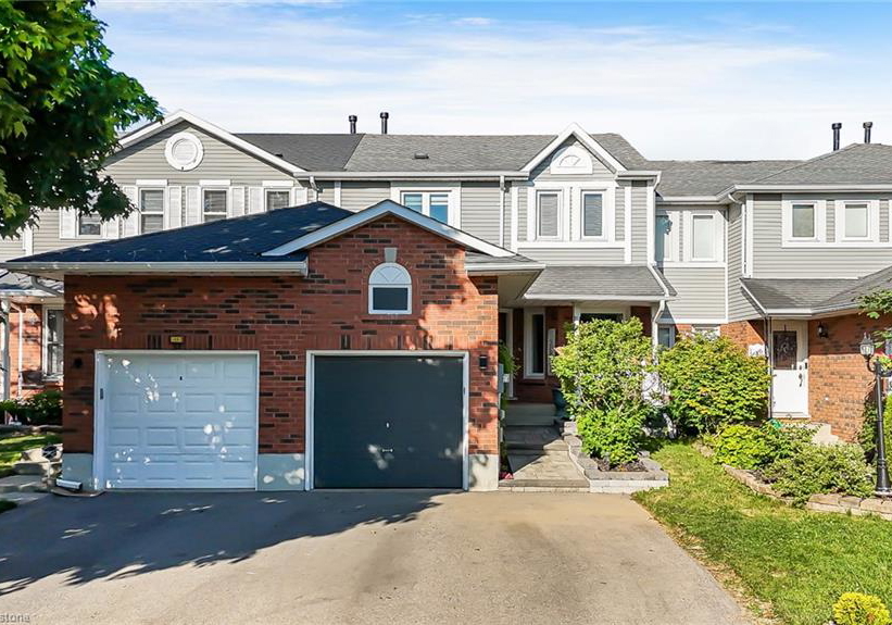 100-fairgreen-close-cambridge-ontario-40752144