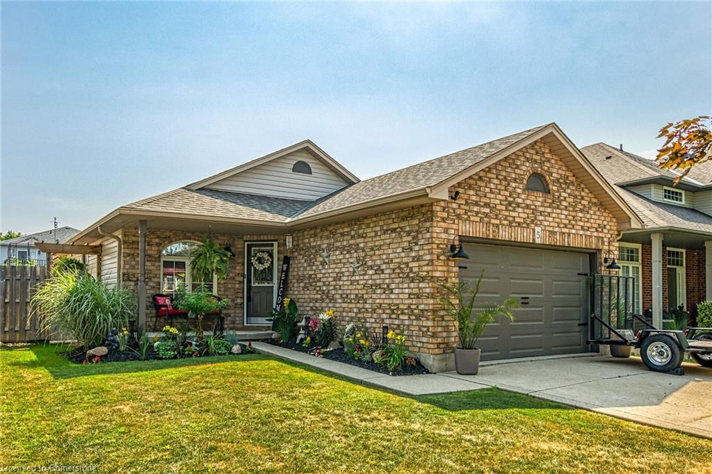 5-carnegie-court-caledonia-ontario-40752174