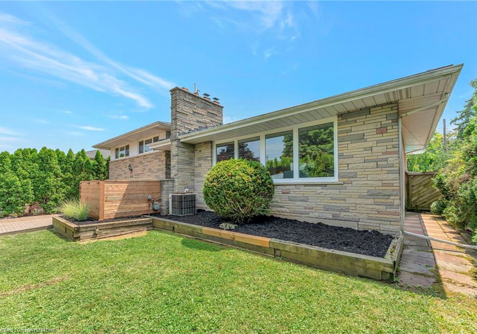 672-hiawatha-boulevard-ancaster-ontario-40752246