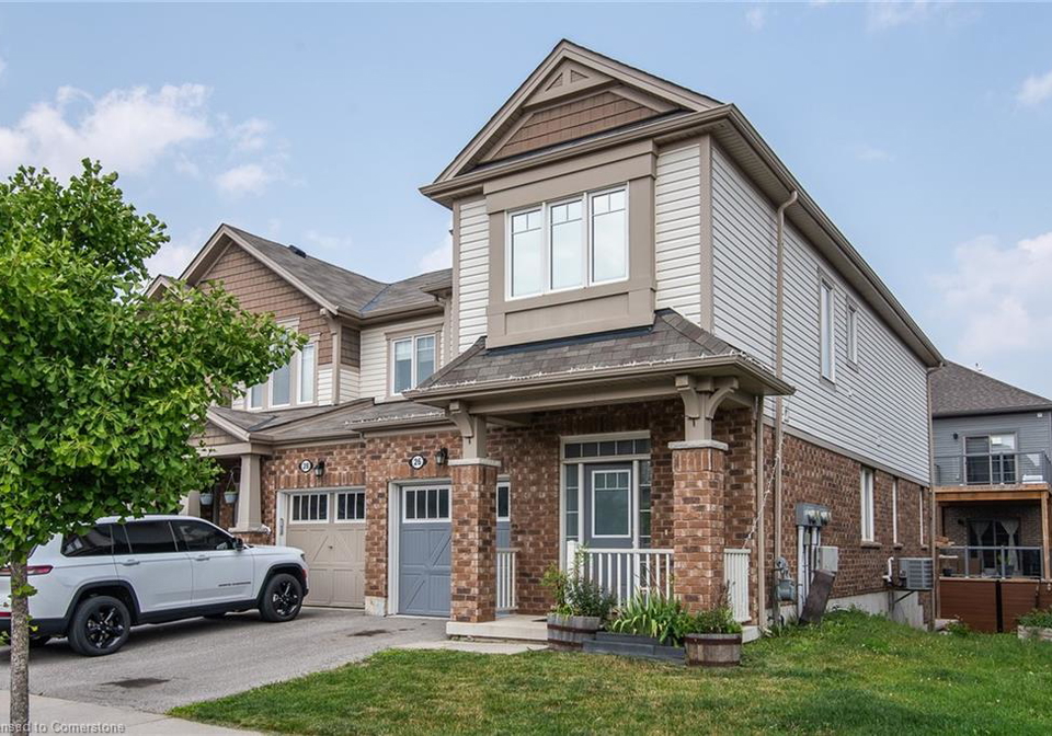 26-postmaster-drive-kitchener-ontario-40752257