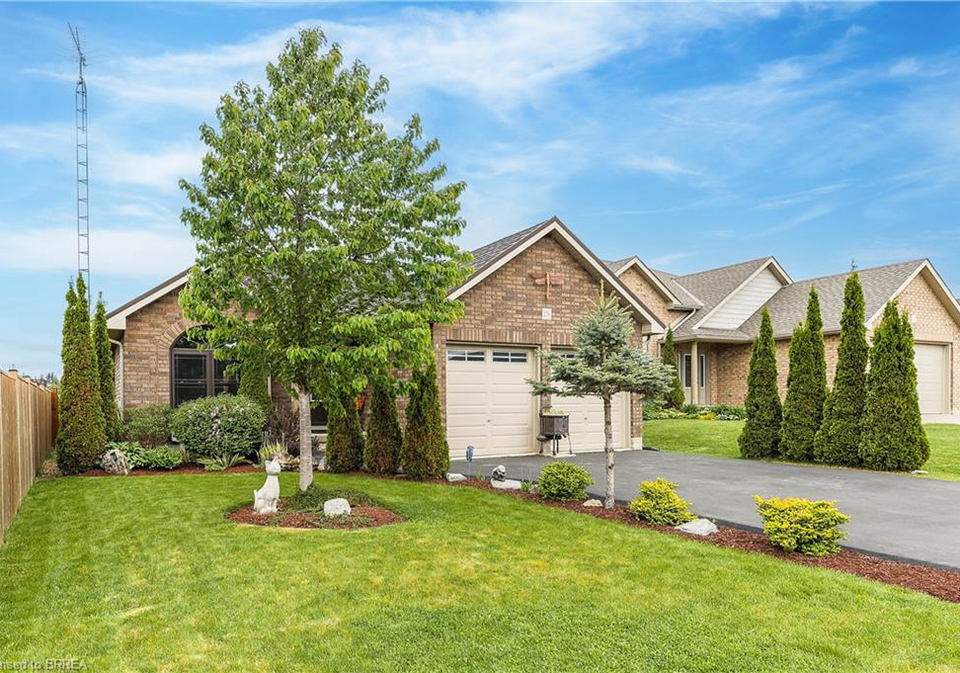 256-donly-drive-s-simcoe-ontario-40752284