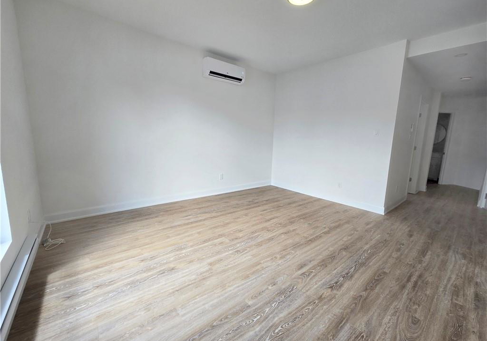 63-main-street-e-grimsby-ontario-40752305