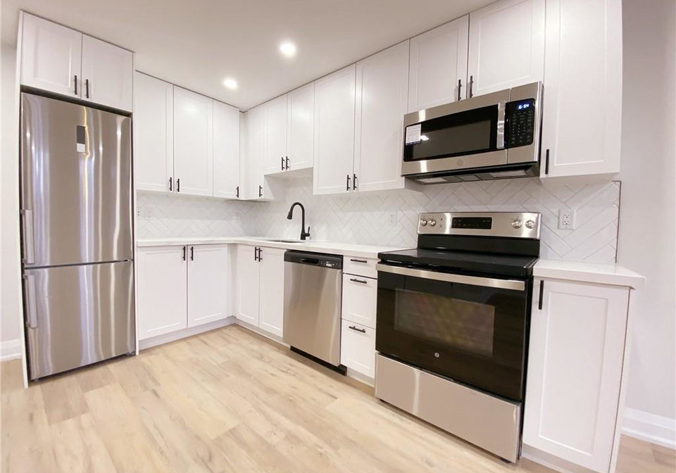 588-barton-street-e-hamilton-ontario-40752323
