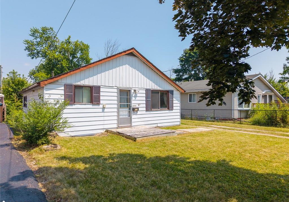 424-forest-avenue-s-orillia-ontario-40752390
