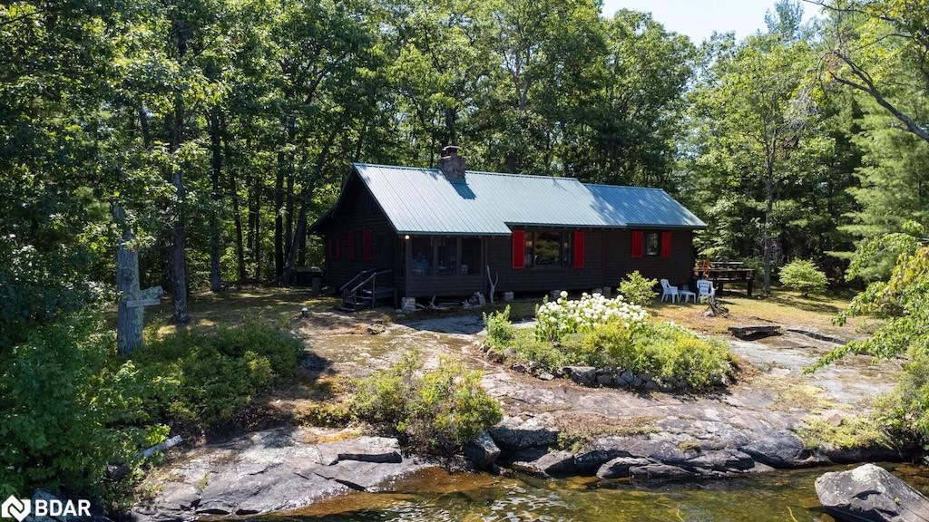144-22-kasshabog-lk-island-havelock-belmont-methuen-twp-ontario-40752453