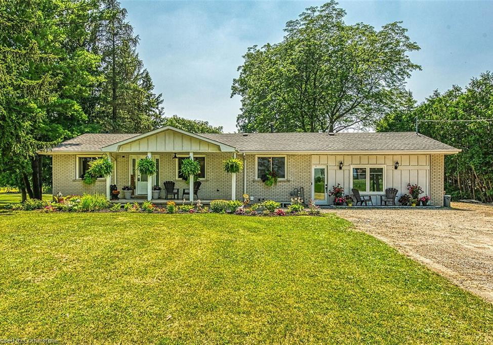 25-haldibrook-road-caledonia-ontario-40752478