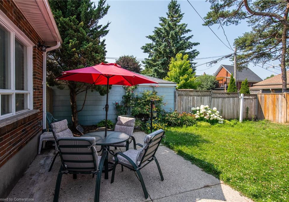 214-dundas-avenue-kitchener-ontario-40752713