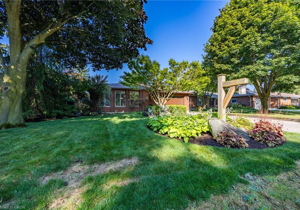 222-duncombe-road-waterford-ontario-40752775