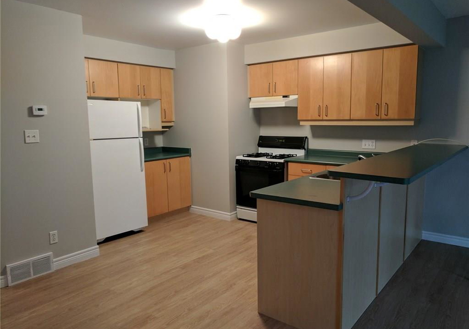 399-laurel-gate-drive-waterloo-ontario-40752815