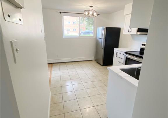 163-chandler-drive-kitchener-ontario-40752839