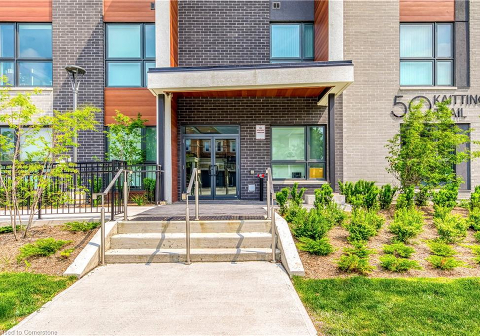 50-kaitting-trail-oakville-ontario-40752845