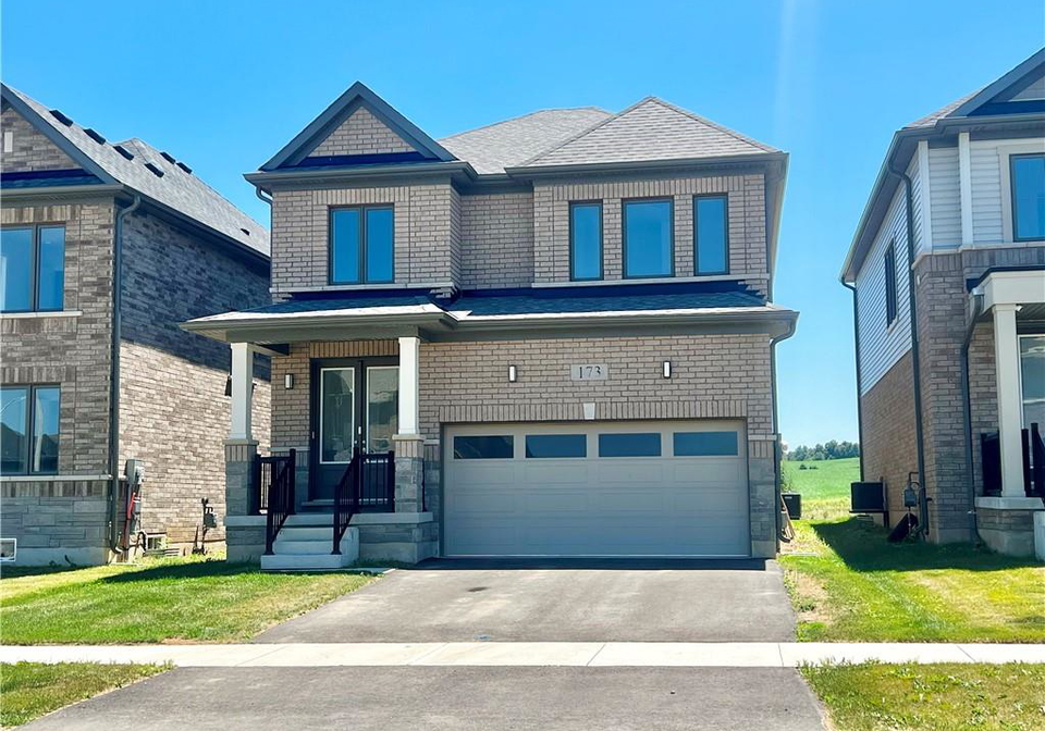173-leslie-davis-street-ayr-ontario-40752855