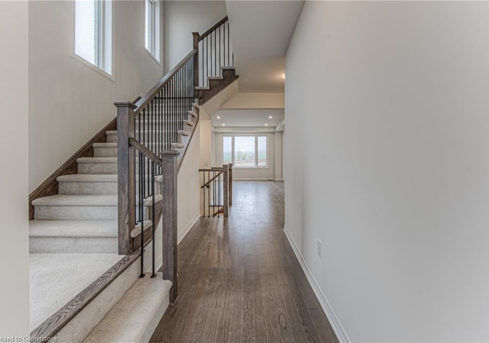 173-leslie-davis-street-ayr-ontario-40752855