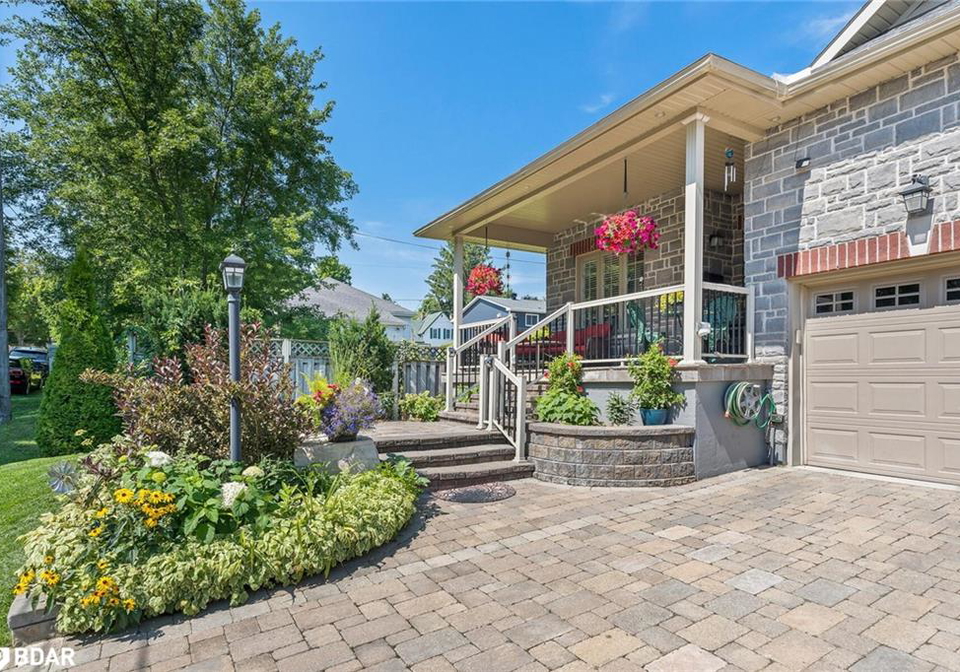 23-kennedy-street-georgetown-ontario-40752905