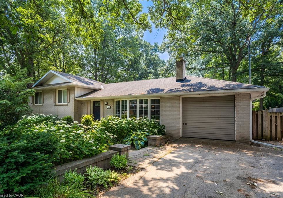 548-swann-drive-oakville-ontario-40752979