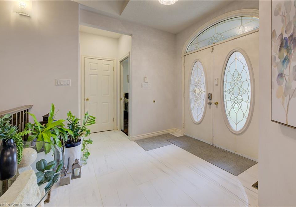 444-old-oak-drive-waterloo-ontario-40753026