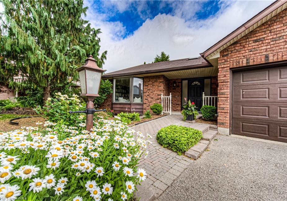26-dunnington-court-kitchener-ontario-40753069