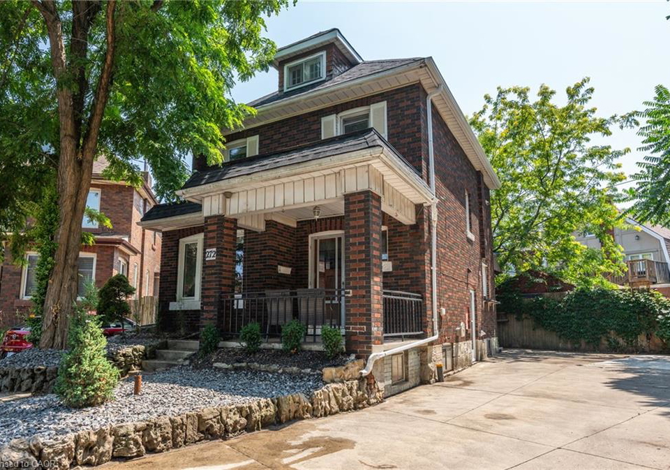 272-stinson-crescent-hamilton-ontario-40753131