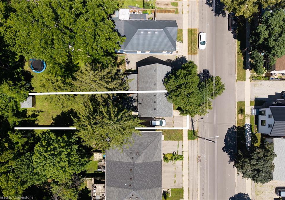 43-walnut-street-brantford-ontario-40753155