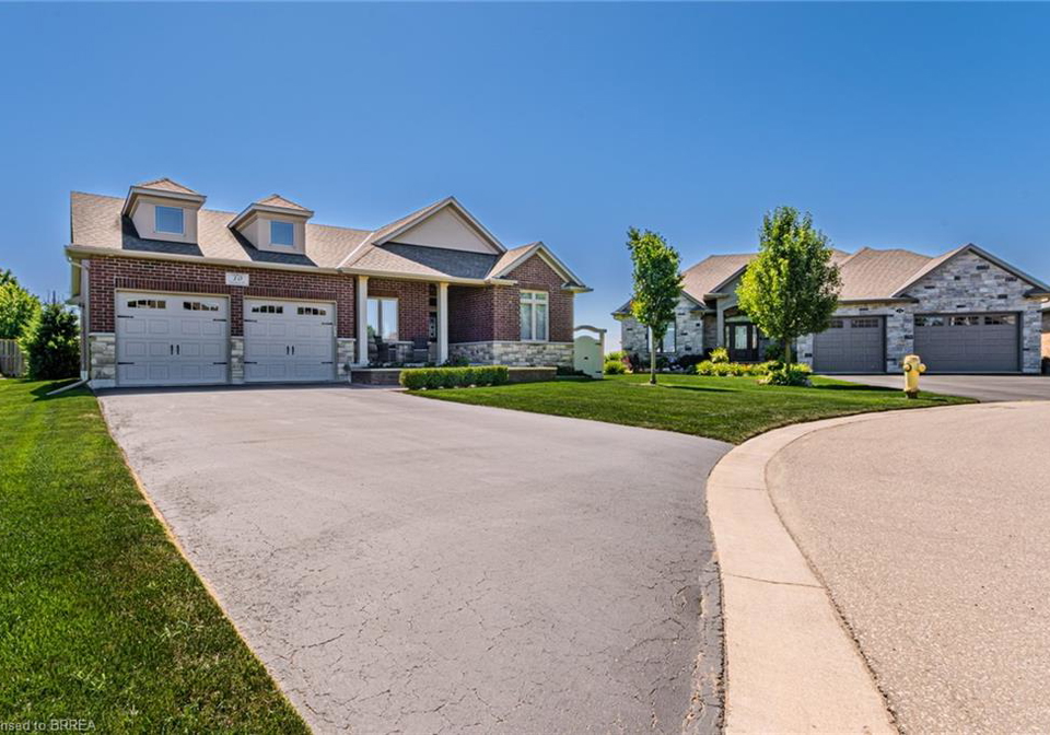 10-taishan-place-waterford-ontario-40753214