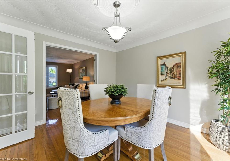 286-lloyminn-avenue-ancaster-ontario-40753225