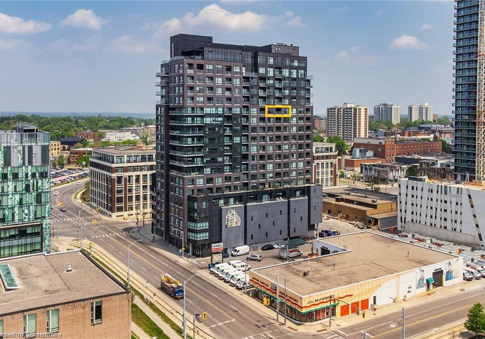 1-victoria-street-s-kitchener-ontario-40753461